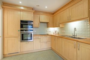 Kitchen- click for photo gallery